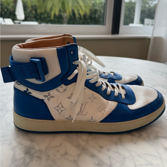 Louis Vuitton Rivoli Sneaker Boot 🔵 - Picture 6 of 9